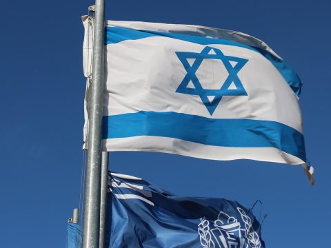 Greenpeace fordert von Merz neue klimapolitische Führungsrolle für Deutschland